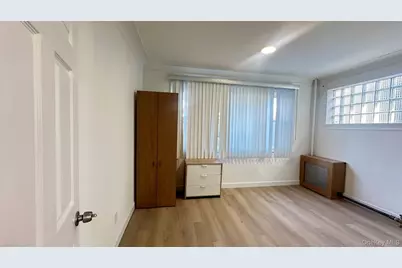 124-06 26th Avenue #1FL, College Point, NY 11356 - Photo 7