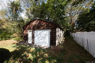 137 Wood Rd, Centereach, NY 11720 - Photo 15