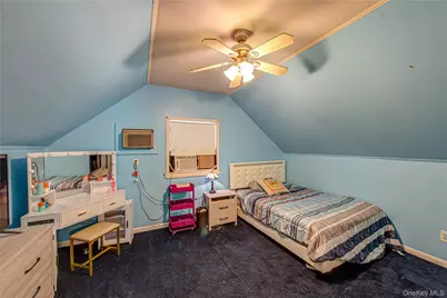 137 Wood Road, Centereach, NY 11720 - Photo 11