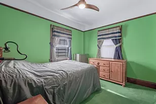 186-34 Henley Rd, Jamaica, NY 11432 - Photo 15