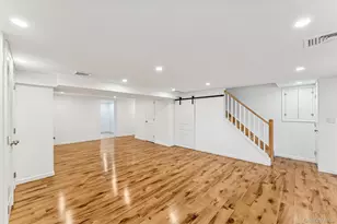 1064 Mora Pl, Woodmere, NY 11598 - Photo 25