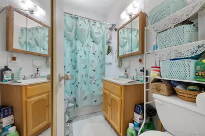 3957 Paulding Avenue, Bronx, NY 10466 - Photo 19
