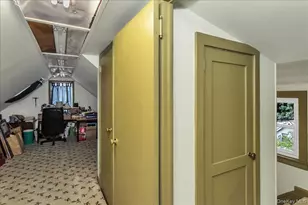 21 Hayden Ave, Great Neck, NY 11024 - Photo 13