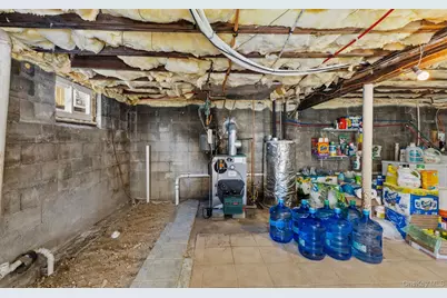 1796 Wells Drive, Bay Shore, NY 11706 - Photo 23