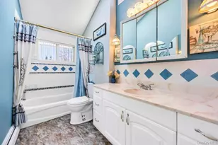 23 Longstreet Dr, Lake Grove, NY 11755 - Photo 25