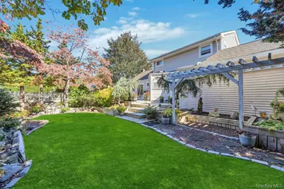 23 Longstreet Drive, Lake Grove, NY 11755 - Photo 35