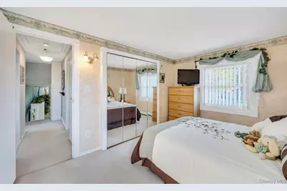 23 Longstreet Drive, Lake Grove, NY 11755 - Photo 23