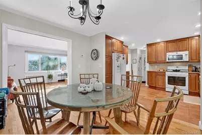 25 Avondale Road, Yonkers, NY 10710 - Photo 15