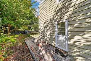 25 Avondale Rd, Yonkers, NY 10710 - Photo 35