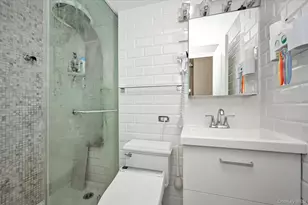 97-37 63rd Rd, Rego Park, NY 11374 - Photo 17