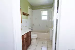 180 Scott Ave, Yonkers, NY 10704 - Photo 13