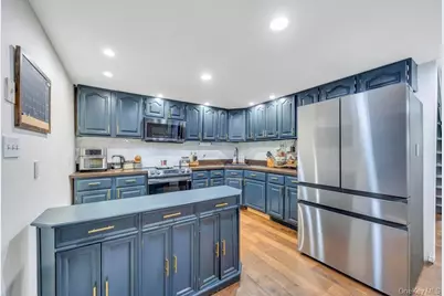 80 S Bedford Avenue, Islandia, NY 11749 - Photo 9