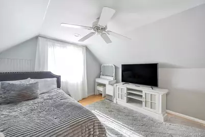 80 S Bedford Avenue, Islandia, NY 11749 - Photo 23