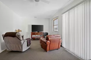 242 James St, Franklin Square, NY 11010 - Photo 11