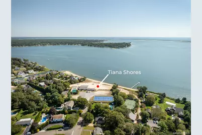 8 Foxboro Road, Hampton Bays, NY 11946 - Photo 45