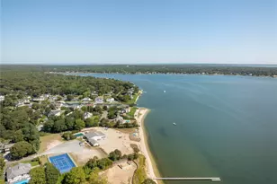 8 Foxboro Rd, Hampton Bays, NY 11946 - Photo 47