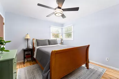 8 Foxboro Road, Hampton Bays, NY 11946 - Photo 23