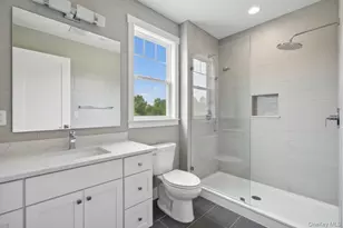 35 Evergreen Ave, Port Jefferson Station, NY 11776 - Photo 13