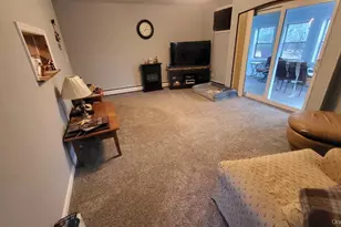 3 Manor Dr W, Poughkeepsie, NY 12603 - Photo 7