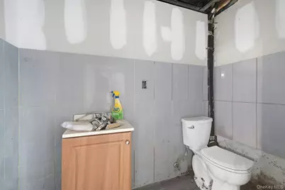 1636 E 172nd Street, Bronx, NY 10472 - Photo 27