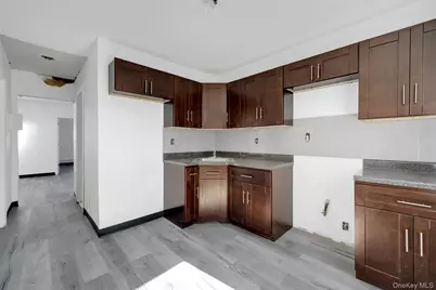 1636 E 172nd Street, Bronx, NY 10472 - Photo 15