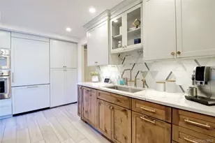 112 Bromleigh Rd, Garden City, NY 11530 - Photo 21