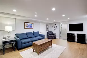 112 Bromleigh Rd, Garden City, NY 11530 - Photo 23