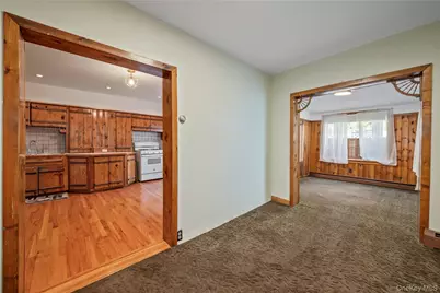 432 1st Street, Newburgh, NY 12550 - Photo 9