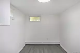 34 Wards Ln, Bellport, NY 11713 - Photo 29