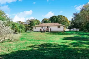 34 Wards Ln, Bellport, NY 11713 - Photo 35