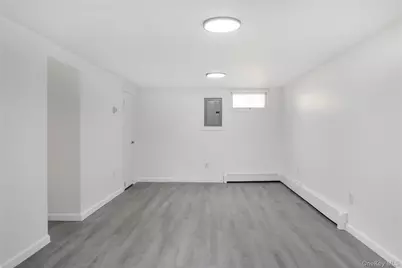 34 Wards Lane, Bellport, NY 11713 - Photo 27