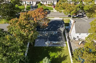 33 6th Ave, Massapequa Park, NY 11762 - Photo 47