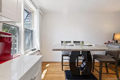 205 E 238th Street #2C, Bronx, NY 10470 - Photo 5