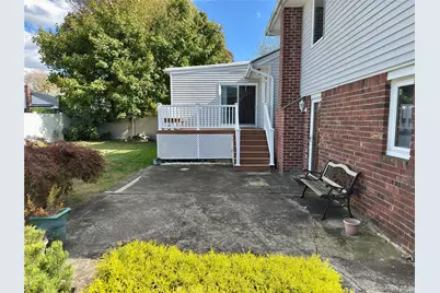 316 Violet Street, Massapequa Park, NY 11762 - Photo 33
