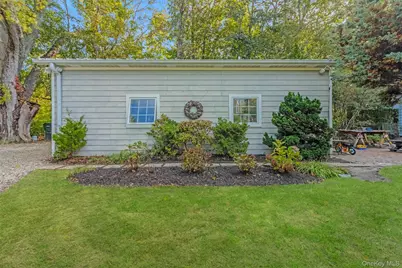 48920 Route 25, Southold, NY 11971 - Photo 15