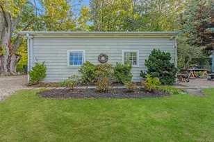 48920 Route 25, Southold, NY 11971 - Photo 15