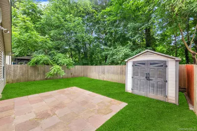 30 Harding Road, Ronkonkoma, NY 11779 - Photo 33