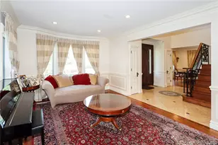 24 Steamboat Rd, Great Neck, NY 11024 - Photo 5