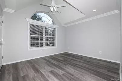 145 Horizon View Drive #145, Farmingville, NY 11738 - Photo 11