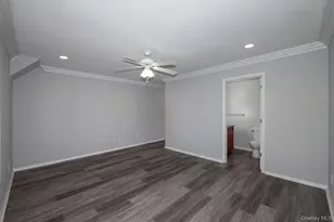 145 Horizon View Dr, Farmingville, NY 11738 - Photo 9