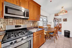 75 Capt Shankey Dr, Garnerville, NY 10923 - Photo 7