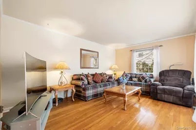 149 Hilburn Road, Scarsdale, NY 10583 - Photo 9