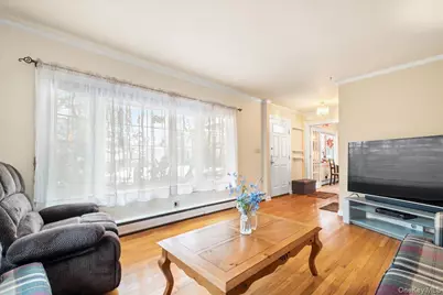 149 Hilburn Road, Scarsdale, NY 10583 - Photo 7