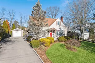 149 Hilburn Rd, Scarsdale, NY 10583 - Photo 35