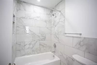 10 Franklin Boulevard #208, Long Beach, NY 11561 - Photo 17