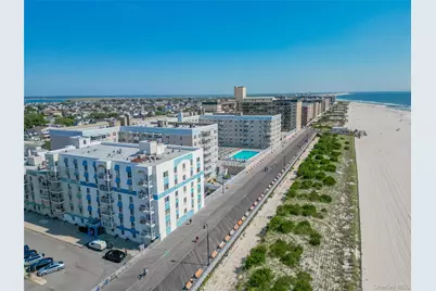 10 Franklin Boulevard #208, Long Beach, NY 11561 - Photo 3