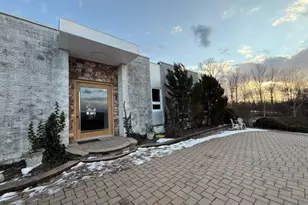 27 Westview Dr, Wallkill, NY 12589 - Photo 3