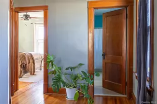 531 Washington St, Hudson, NY 12534 - Photo 9