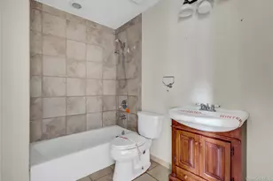 34 Woodberry Rd, Patchogue, NY 11772 - Photo 19