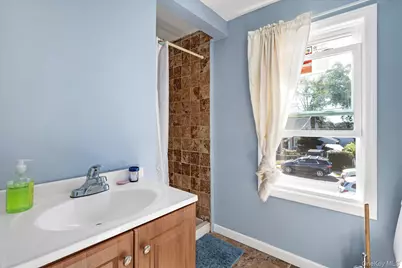 119 Lincoln Avenue, Roosevelt, NY 11575 - Photo 11